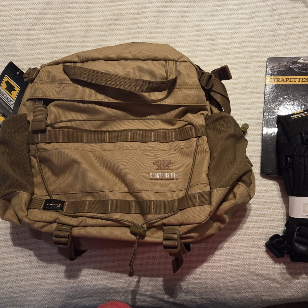 Mountainsmith Day Pack, Strapettes NWT